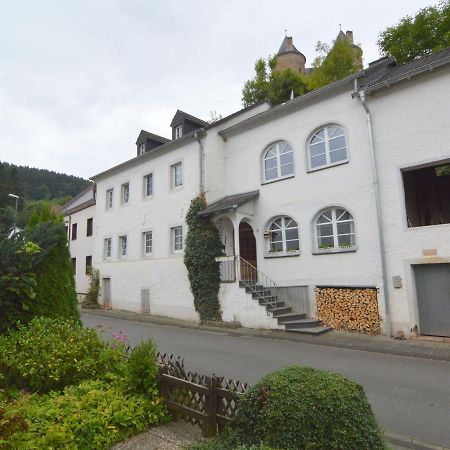 Very Comfortable House With Bathrooms And A Garden Mürlenbach المظهر الخارجي الصورة